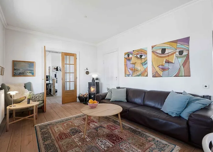 Apartamento 190 M Near The 2 In One Odder