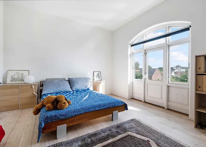 Apartamento 190 M Near The 2 In One Odder